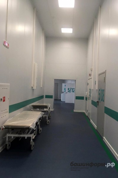 Стерлитамакский ковид-госпиталь принял первых пациентов: спецрепортаж из &laquo;красной&raquo; зоны