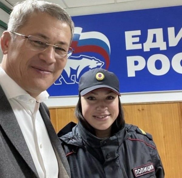 Радий Хабиров поблагодарил сотрудников экстренных служб
Радий Хабиров поблагодарил сотрудников экстренных служб